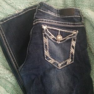 Day trip Leo style Jean's size 29R
